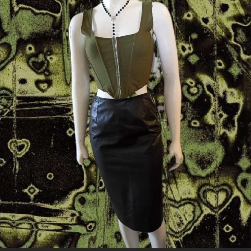 Vintage West Bay Sz 4 Black 100% Cowhide Leather Midi Skirt With Back Slit